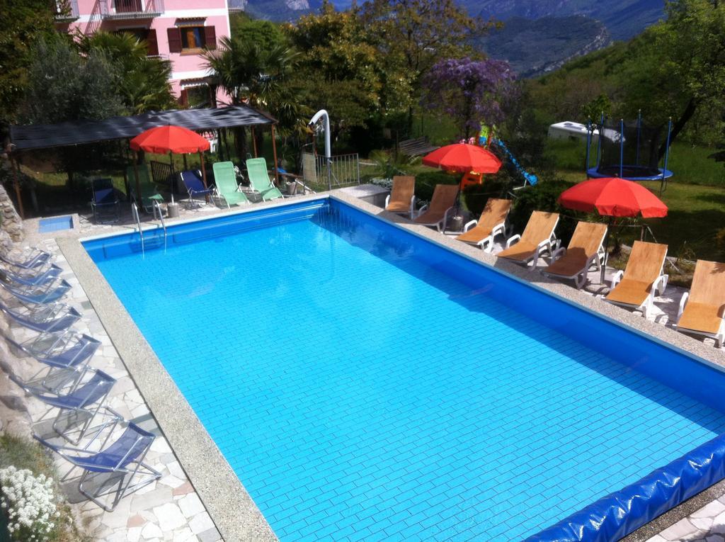 Hotel Rosalpina ريفا ديل غاردا المظهر الخارجي الصورة