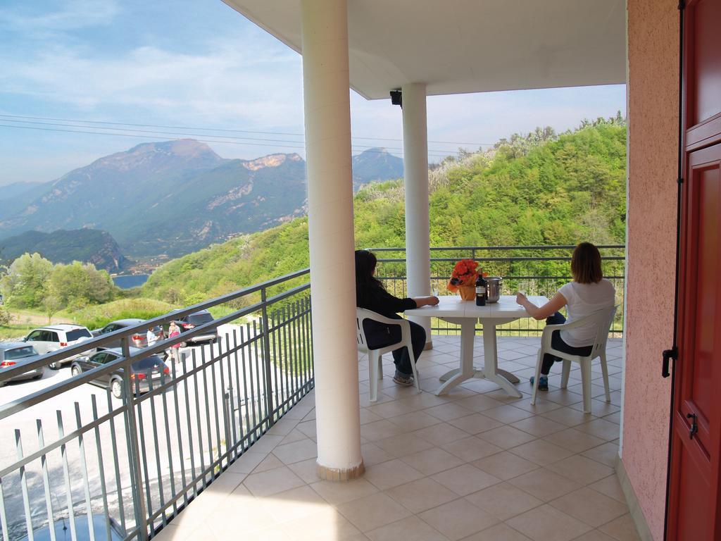 Hotel Rosalpina ريفا ديل غاردا المظهر الخارجي الصورة